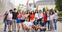 Stire din Cultură-Educație : "Be Social Able". Elevii de la Liceul "Traian" se implică în problemele societății