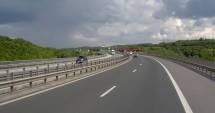 Stire din Actualitate : Gest inconștient! Au condus 25 de km pe contrasens, pe autostradă