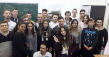 Stire din Cultură-Educație : Elevii Liceului "Ion Bănescu", în elita roboticii