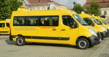 Stire din Social : Polițiștii verifică mijloacele destinate transportului elevilor