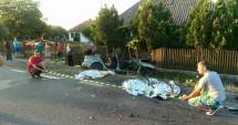 Stire din Eveniment : IMAGINI ȘOCANTE! GRAV ACCIDENT RUTIER, AZI. TREI MORȚI ȘI  PATRU RĂNIȚI, DUPĂ O CIOCNIRE FRONTALĂ