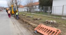 Stire din Social : Trotuarele de pe strada Dumbrăveni și Santinelei, în curs de reabilitare