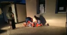 Stire din Social : Caz revoltător: O femeie a născut pe trotuarul din fața spitalului