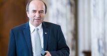Stire din Politică-Administrație : "Procedura adoptării tacite ar trebui  să dispară la revizuirea Constituției"