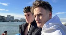 Stire din Social : Tinerii care au scos Crucea din Dunăre, la Tulcea, se pregătesc pentru Campionatul mondial de înot în ape îngheţate din Italia