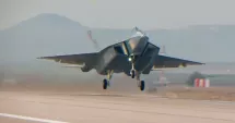 Stire din Eveniment : Pilot mort după prăbușirea unui avion de luptă turcesc