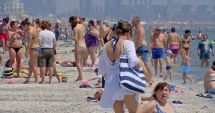 Stire din Social : Cel mai aglomerat weekend de pe litoral. 135.000 de turiști sunt cazați în unități clasificate