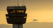 Stire din Actualitate : MApN ia în calcul preluarea dirijării traficului aerian