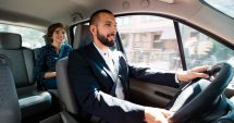 Stire din Tehnologie : Uber schimbă regulile! Află responsabilitățile șoferilor și pasagerilor în contextul crizei medicale