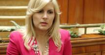 Stire din Politică-Administrație : Elena Udrea sare la gâtul lui Victor Ponta