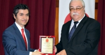 Stire din Politică-Administrație : UDTR, plachetă oferită ambasadorului Turciei în România, Osman Koray Ertaș