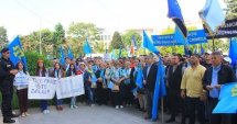 Stire din Politică-Administrație : Tătarii  din Constanța,  marș în memoria Surghiunului  din 1944