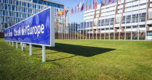 Stire din Actualitate : UE devine observator în cadrul organismului anticorupție al Consiliului Europei