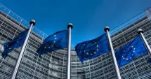 Stire din Actualitate : UE prelungește pentru prima dată cu 12 luni în loc de șase sancțiunile împotriva Rusiei