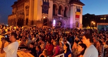 Stire din Cultură-Educație : Ultimele două seri de festival, la Constanța
