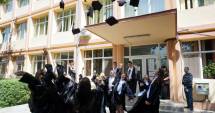 Stire din Cultură-Educație : Ultimele zile din viața de licean