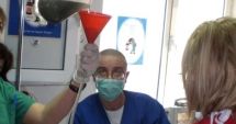 Stire din Social : Un medic atrage atenția la cea mai recentă provocare pe TikTok: "Poți să mori dacă ingerezi asta"