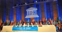 Stire din Actualitate : Statele Unite se retrag din UNESCO