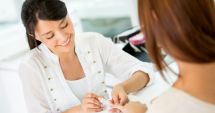Stire din Sănătate : Care sunt dezavantajele unghiilor din fibră de sticlă