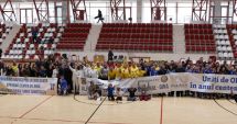 Stire din Sport : Uniți de oină,  în anul Centenarului! Sportul național,  promovat în Capitală