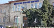Stire din Cultură-Educație : Noutăți la "Ovidius". Cine analizează implicarea profesorilor în scandalul scriitorilor din penitenciare