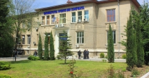 Stire din Cultură-Educație : Alegeri cu final previzibil: doar trei decani noi la Universitatea "Ovidius"