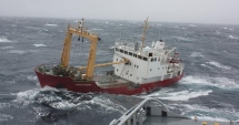 Stire din Economie : Un marinar accidentat pe o navă grecească e împiedicat să-și cunoască drepturile