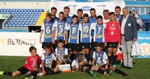 Stire din Sport : Un nou trofeu în vitrina Academiei Hagi