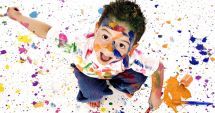 Stire din Fun : Un puști talentat foc  la pictură