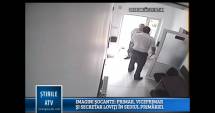 Stire din Eveniment : VIDEO INCREDIBIL / PRIMARUL, VICEPRIMARUL ȘI SECRETARUL, BĂTUȚI MĂR, CHIAR ÎN PRIMĂRIE