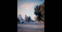Stire din Eveniment : VIDEO INCREDIBIL. Grav accident rutier în Mamaia - Ultimele imagini dinaintea impactului