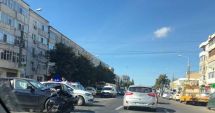 Stire din Eveniment : GALERIE FOTO. Accident rutier la Constanța! Trei mașini avariate