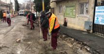 Stire din Eveniment : Trotuarele din cartierul Faleză Nord, refăcute de primărie