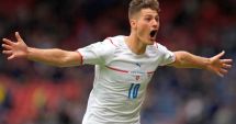 Stire din Sport : Fotbal, EURO 2020 / Cehul Schick, gol de la jumătatea terenului! Spania - Suedia, prima remiză „albă”