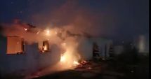 Stire din Eveniment : VIDEO. Incendiu nimicitor, la Constanța! Salvatorii de la ISU Dobrogea sunt la fața locului!
