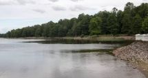 Stire din Eveniment : Bărbatul care şi-a aruncat copiii într-un lac de acumulare a fost găsit mort!