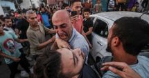 Stire din Actualitate : Foamete și disperare în Fâșia Gaza. Un convoi alimentar a fost jefuit de mulțime