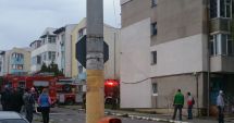Stire din Eveniment : Incendiu într-un bloc din Murfatlar! Cinci persoane au fost salvate