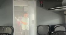 Stire din Eveniment : Un vagon a luat foc în gară. Oamenii au coborât speriaţi din tren