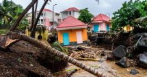 Stire din Actualitate : Uraganul Fiona a lovit Republica Dominicană; pagube "catastrofale" în Puerto Rico