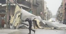 Stire din Actualitate : Uraganul Ida a lăsat New Orleans fără curent electric