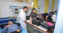 Stire din Sănătate : Zeci de constănțeni ajung zilnic la spital după căzături pe gheață