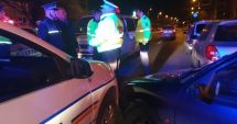 Stire din Eveniment : Urmărire ca-n filme! Zeci de focuri de armă trase asupra unui "șofer" care a condus kilometri întregi pe jantă