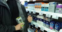 Stire din Eveniment : Urmărit de jandarmi,  după ce a furat dintr-un magazin