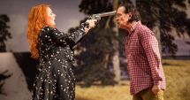 Stire din Cultură-Educație : "Ursul" se pregătește să urce pe scena Teatrului de Stat