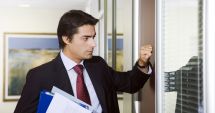 Stire din Eveniment : Voi știți cine vă bate la ușă? Înșelăciune în numele Primăriei Constanța