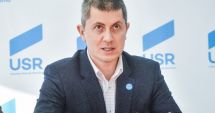 Stire din Politică-Administrație : USR: CCR blochează planul lui Dragnea de a falimenta România