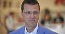 Stire din Politică-Administrație : USR cere PSD-PNL organizarea referendumului „Fără penali” odată cu primul tur al alegerilor prezidenţiale