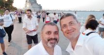 Stire din Politică-Administrație : Remus Negoi votează Dan Barna președinte