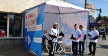 Stire din Politică-Administrație : USR continuă strângerea de semnături. Nicușor Dan spune că nu vrea să riște la BEC